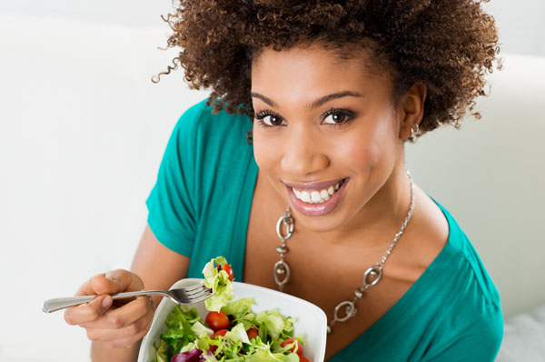 TNMWomanHealthyEating